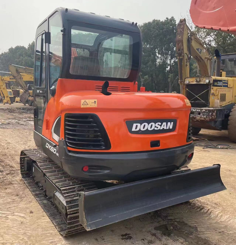 DOOSAN DX60-9C - Telakaivukone: kuva DOOSAN DX60-9C - Telakaivukone DOOSAN DX60-9C - Telakaivukone: kuva DOOSAN DX60-9C - Telakaivukone