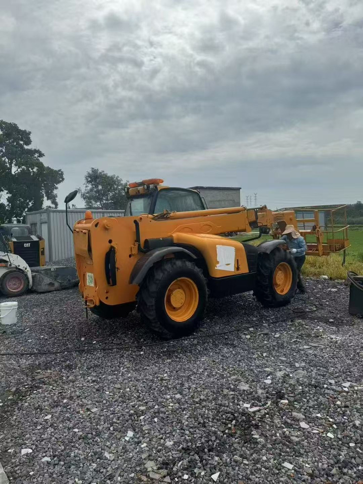 JCB 535 - Kurottaja: kuva JCB 535 - Kurottaja JCB 535 - Kurottaja: kuva JCB 535 - Kurottaja