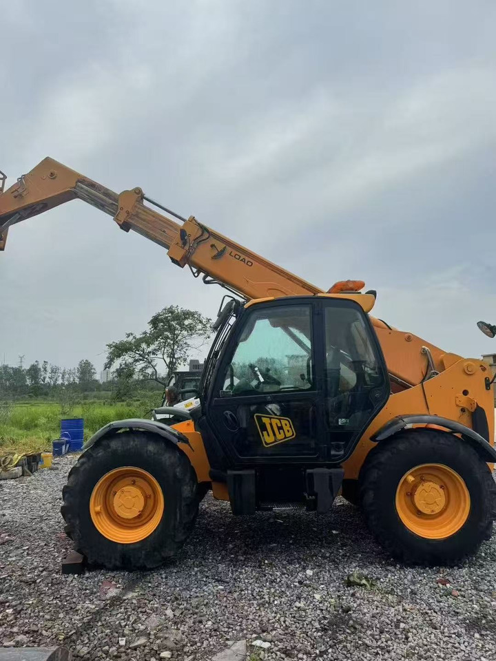 JCB 535 - Kurottaja: kuva JCB 535 - Kurottaja JCB 535 - Kurottaja: kuva JCB 535 - Kurottaja