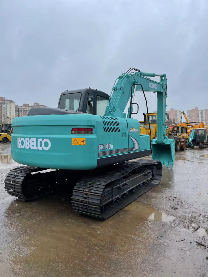 KOBELCO SK140 - Minikuormaaja: kuva KOBELCO SK140 - Minikuormaaja KOBELCO SK140 - Minikuormaaja: kuva KOBELCO SK140 - Minikuormaaja
