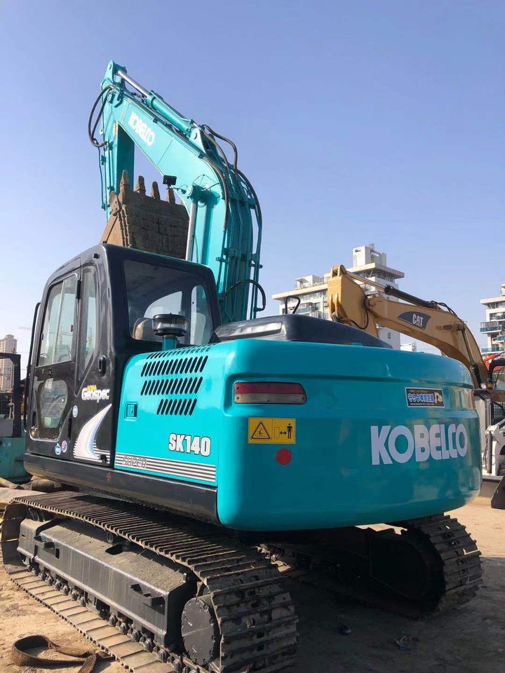 KOBELCO SK140 - Minikuormaaja: kuva KOBELCO SK140 - Minikuormaaja KOBELCO SK140 - Minikuormaaja: kuva KOBELCO SK140 - Minikuormaaja