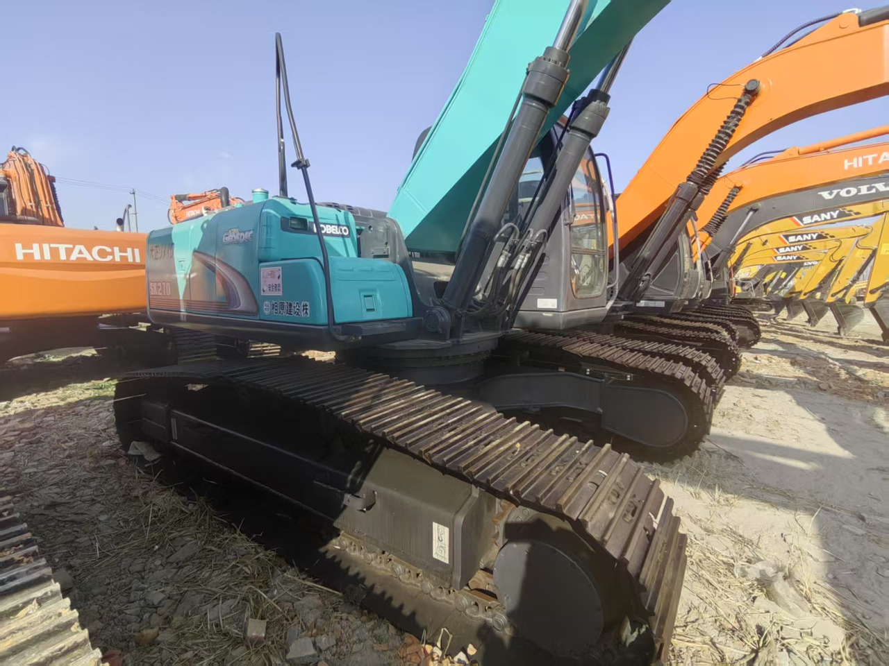 KOBELCO SK210-8 - Minikuormaaja: kuva KOBELCO SK210-8 - Minikuormaaja KOBELCO SK210-8 - Minikuormaaja: kuva KOBELCO SK210-8 - Minikuormaaja