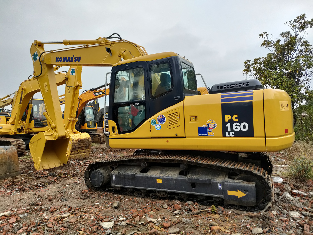 KOMATSU PC160-7 - Telakaivukone: kuva KOMATSU PC160-7 - Telakaivukone KOMATSU PC160-7 - Telakaivukone: kuva KOMATSU PC160-7 - Telakaivukone