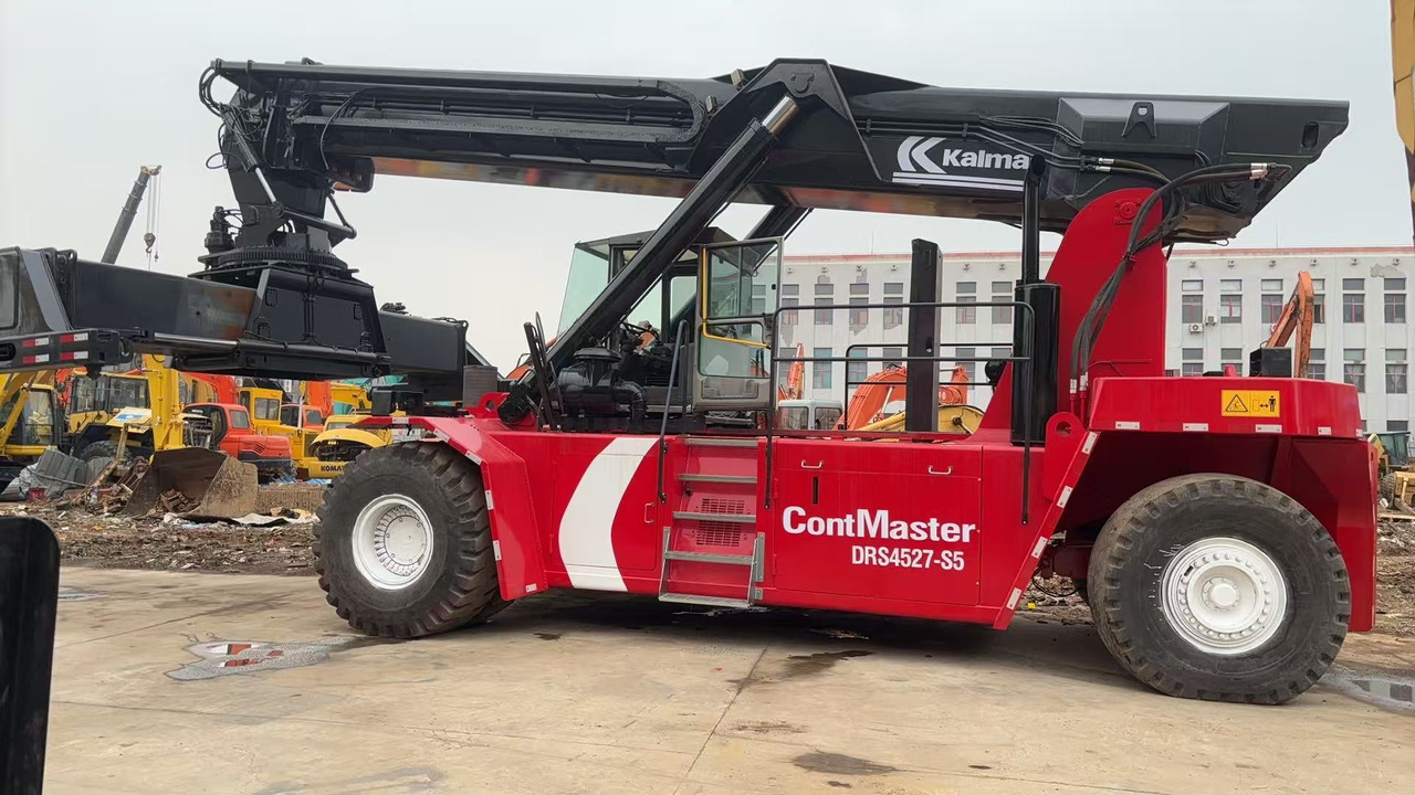 Kalmar Kalmar crane for container - Nosturi: kuva Kalmar Kalmar crane for container - Nosturi Kalmar Kalmar crane for container - Nosturi: kuva Kalmar Kalmar crane for container - Nosturi