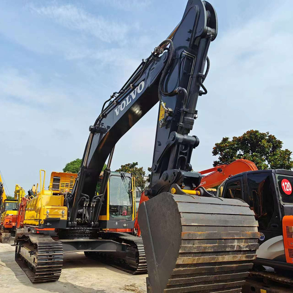 VOLVO EC360BLC - Telakaivukone: kuva VOLVO EC360BLC - Telakaivukone VOLVO EC360BLC - Telakaivukone: kuva VOLVO EC360BLC - Telakaivukone