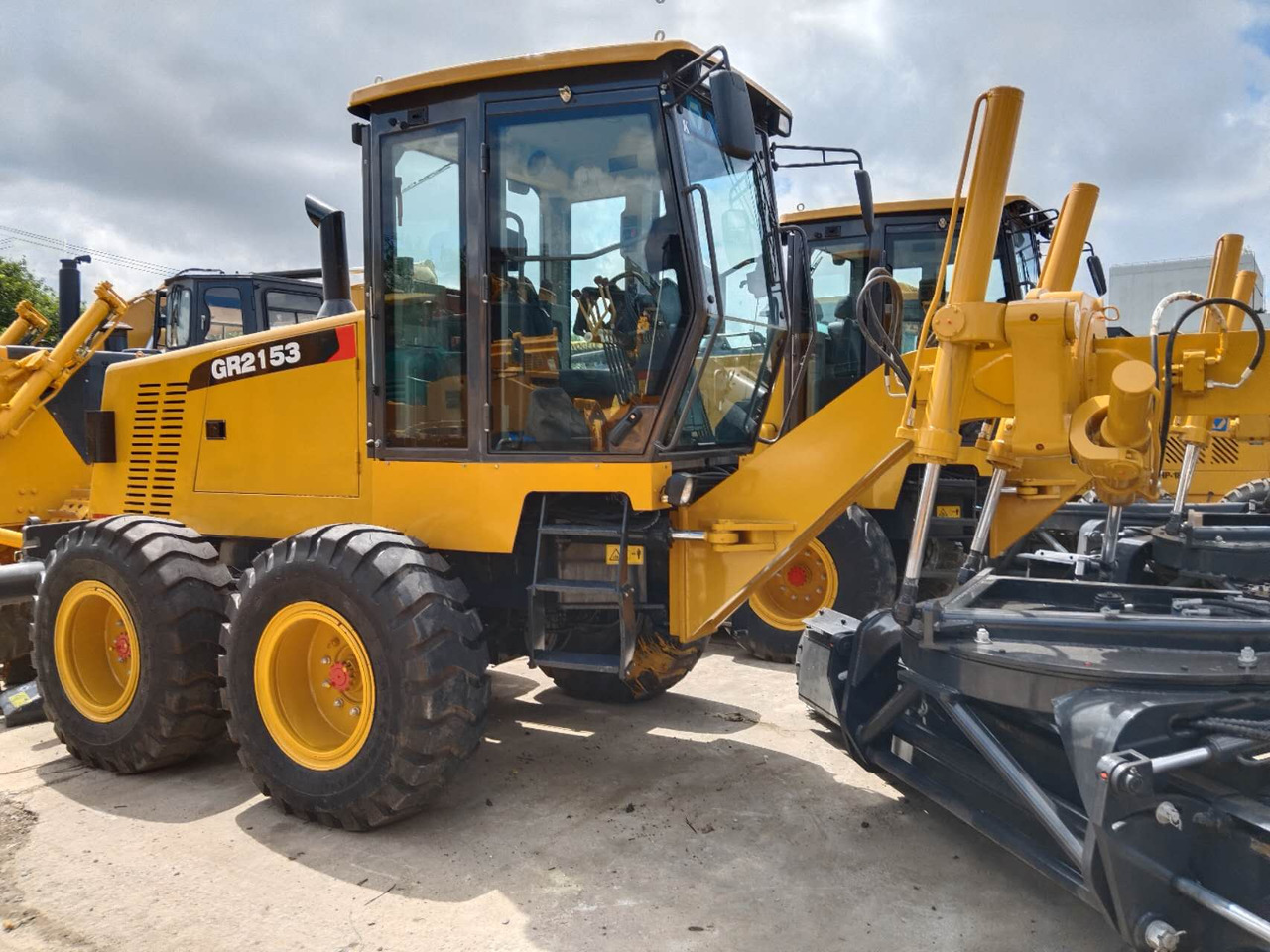 XCMG GR2153 - Tiehöylä: kuva XCMG GR2153 - Tiehöylä XCMG GR2153 - Tiehöylä: kuva XCMG GR2153 - Tiehöylä