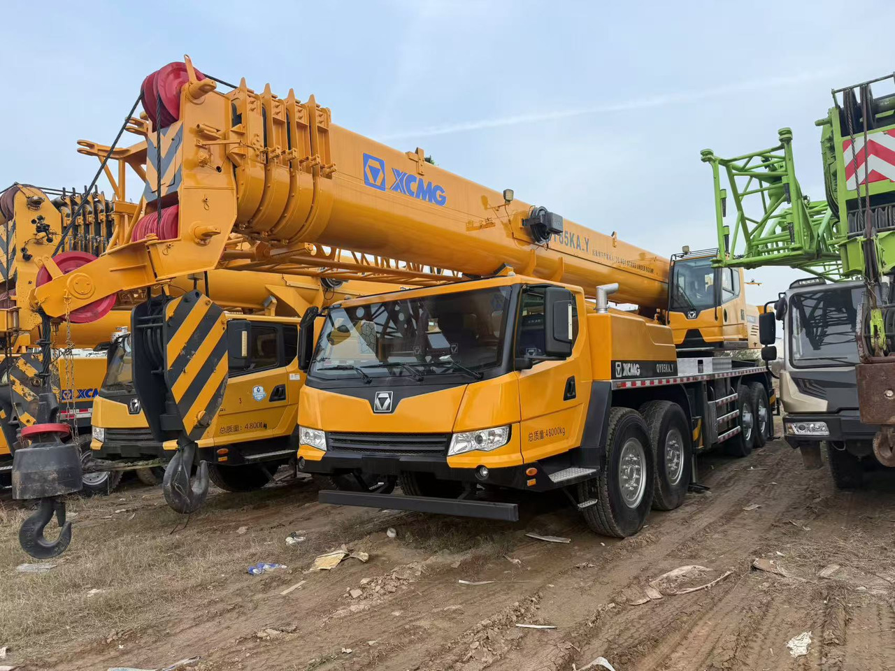 XCMG QY85KA - Ajoneuvonosturi: kuva XCMG QY85KA - Ajoneuvonosturi XCMG QY85KA - Ajoneuvonosturi: kuva XCMG QY85KA - Ajoneuvonosturi