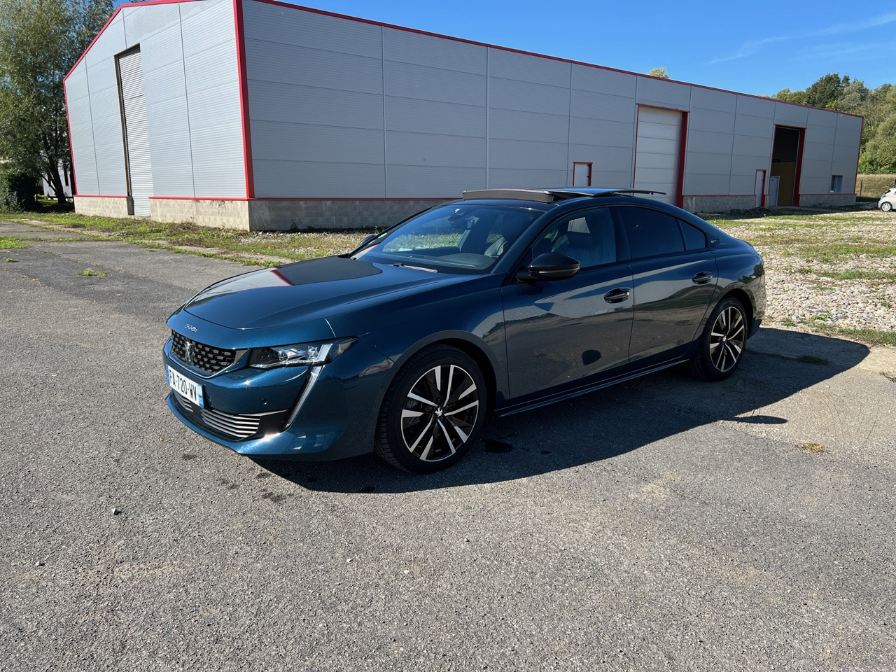 PEUGEOT 508 BlueHDi 180 ch S&S EAT8 GT - Sedan: kuva PEUGEOT 508 BlueHDi 180 ch S&S EAT8 GT - Sedan PEUGEOT 508 BlueHDi 180 ch S&S EAT8 GT - Sedan: kuva PEUGEOT 508 BlueHDi 180 ch S&S EAT8 GT - Sedan