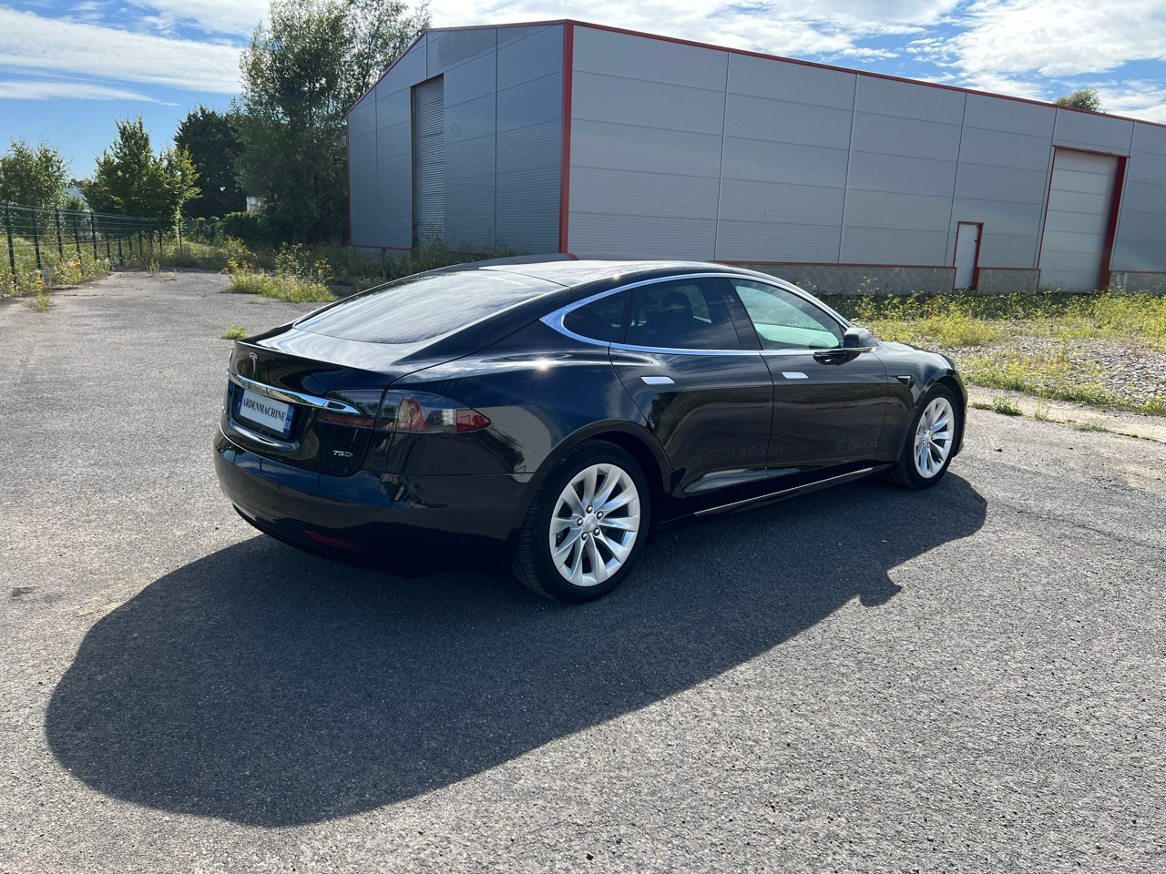 TESLA Model S 75D - Autopilot Amélioré – Phase 2 - Garantie - Sedan: kuva TESLA Model S 75D - Autopilot Amélioré – Phase 2 - Garantie - Sedan TESLA Model S 75D - Autopilot Amélioré – Phase 2 - Garantie - Sedan: kuva TESLA Model S 75D - Autopilot Amélioré – Phase 2 - Garantie - Sedan
