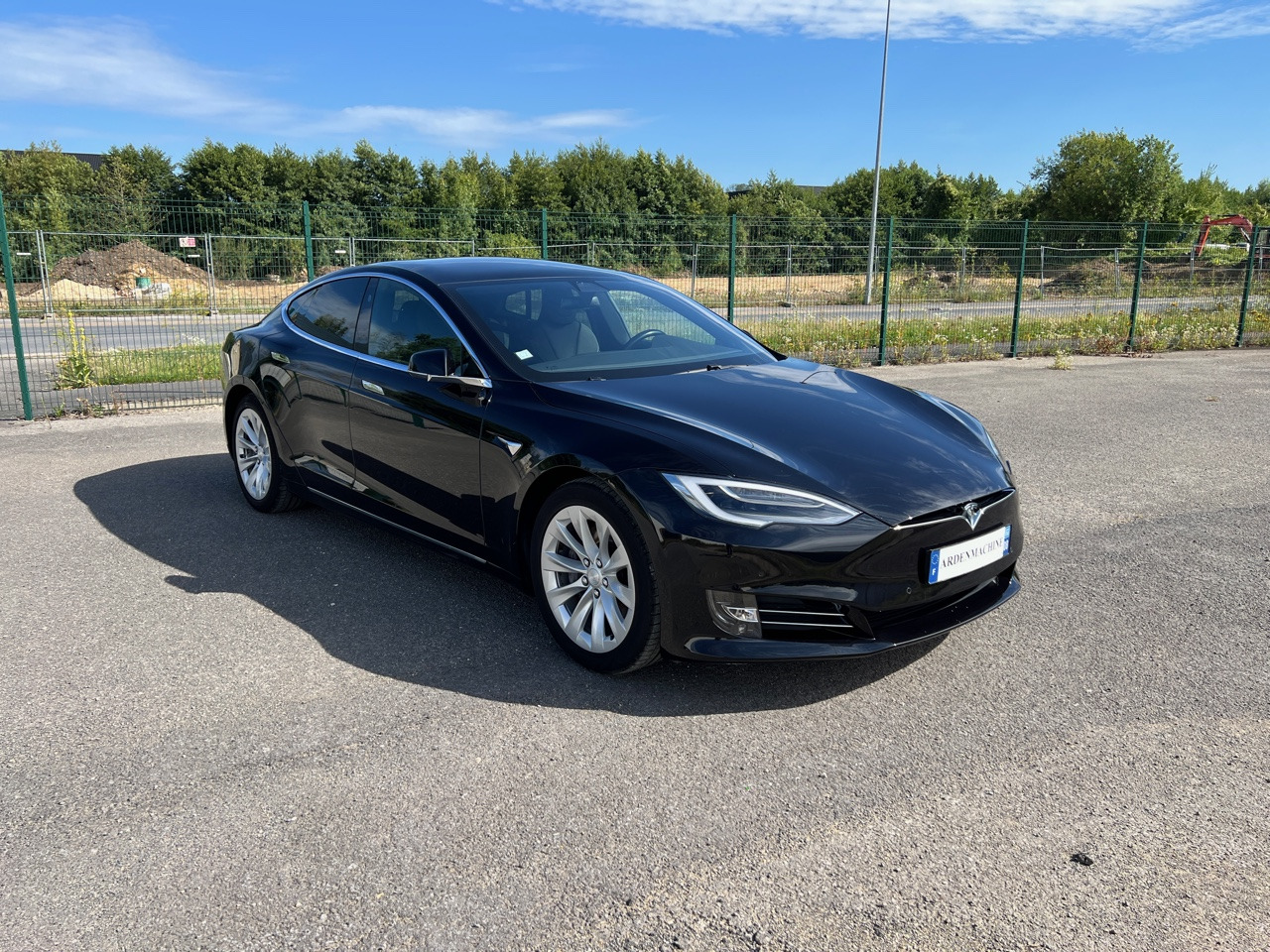 TESLA Model S 75D - Autopilot Amélioré – Phase 2 - Garantie - Sedan: kuva TESLA Model S 75D - Autopilot Amélioré – Phase 2 - Garantie - Sedan TESLA Model S 75D - Autopilot Amélioré – Phase 2 - Garantie - Sedan: kuva TESLA Model S 75D - Autopilot Amélioré – Phase 2 - Garantie - Sedan