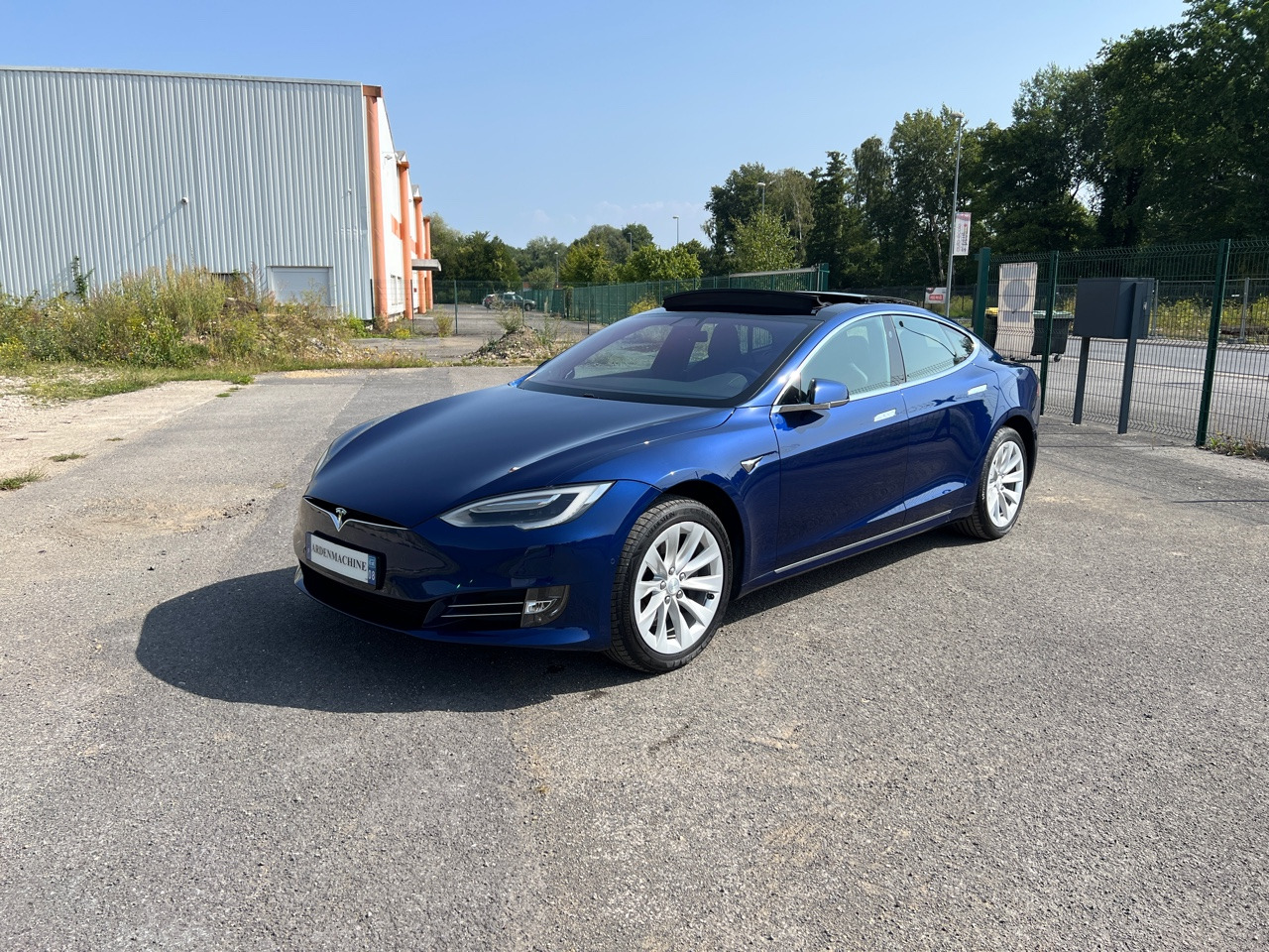 TESLA Model S 75D – FSD3 – Autopilot - Phase 2 - Garantie - Sedan: kuva TESLA Model S 75D – FSD3 – Autopilot - Phase 2 - Garantie - Sedan TESLA Model S 75D – FSD3 – Autopilot - Phase 2 - Garantie - Sedan: kuva TESLA Model S 75D – FSD3 – Autopilot - Phase 2 - Garantie - Sedan