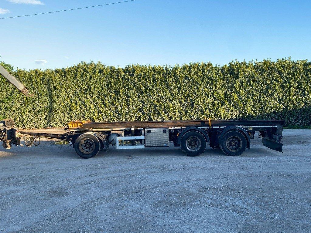 CARDI RIMORCHIO CARDI SCARRABILE RIBALTABILE PNEUMATICO - Vaihtolavaperävaunu/ Nostovarsi vaihtolavaperävaunu: kuva CARDI RIMORCHIO CARDI SCARRABILE RIBALTABILE PNEUMATICO - Vaihtolavaperävaunu/ Nostovarsi vaihtolavaperävaunu CARDI RIMORCHIO CARDI SCARRABILE RIBALTABILE PNEUMATICO - Vaihtolavaperävaunu/ Nostovarsi vaihtolavaperävaunu: kuva CARDI RIMORCHIO CARDI SCARRABILE RIBALTABILE PNEUMATICO - Vaihtolavaperävaunu/ Nostovarsi vaihtolavaperävaunu