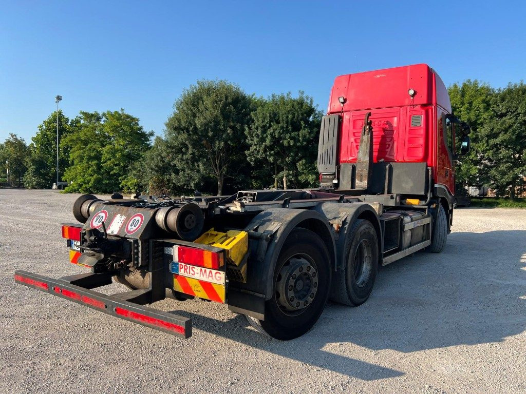 Koukkulava kuorma-auto IVECO STRALIS 500 SCARRABILE: kuva Koukkulava kuorma-auto IVECO STRALIS 500 SCARRABILE Koukkulava kuorma-auto IVECO STRALIS 500 SCARRABILE: kuva Koukkulava kuorma-auto IVECO STRALIS 500 SCARRABILE