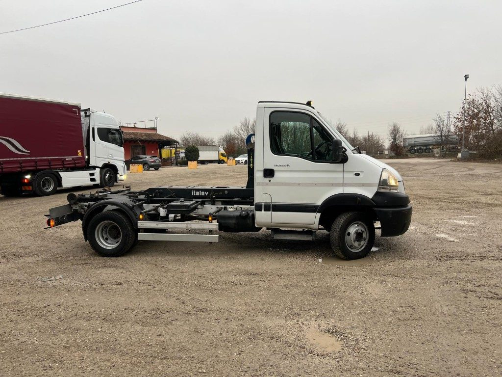 RENAULT MASCOTT SCARRABILE - Koukkulava kuorma-auto: kuva RENAULT MASCOTT SCARRABILE - Koukkulava kuorma-auto RENAULT MASCOTT SCARRABILE - Koukkulava kuorma-auto: kuva RENAULT MASCOTT SCARRABILE - Koukkulava kuorma-auto