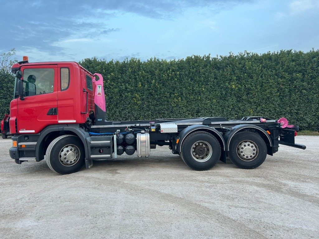 SCANIA G440 SCARRABILE NUOVO PNEUMATICO POSTERIORE - Koukkulava kuorma-auto: kuva SCANIA G440 SCARRABILE NUOVO PNEUMATICO POSTERIORE - Koukkulava kuorma-auto SCANIA G440 SCARRABILE NUOVO PNEUMATICO POSTERIORE - Koukkulava kuorma-auto: kuva SCANIA G440 SCARRABILE NUOVO PNEUMATICO POSTERIORE - Koukkulava kuorma-auto