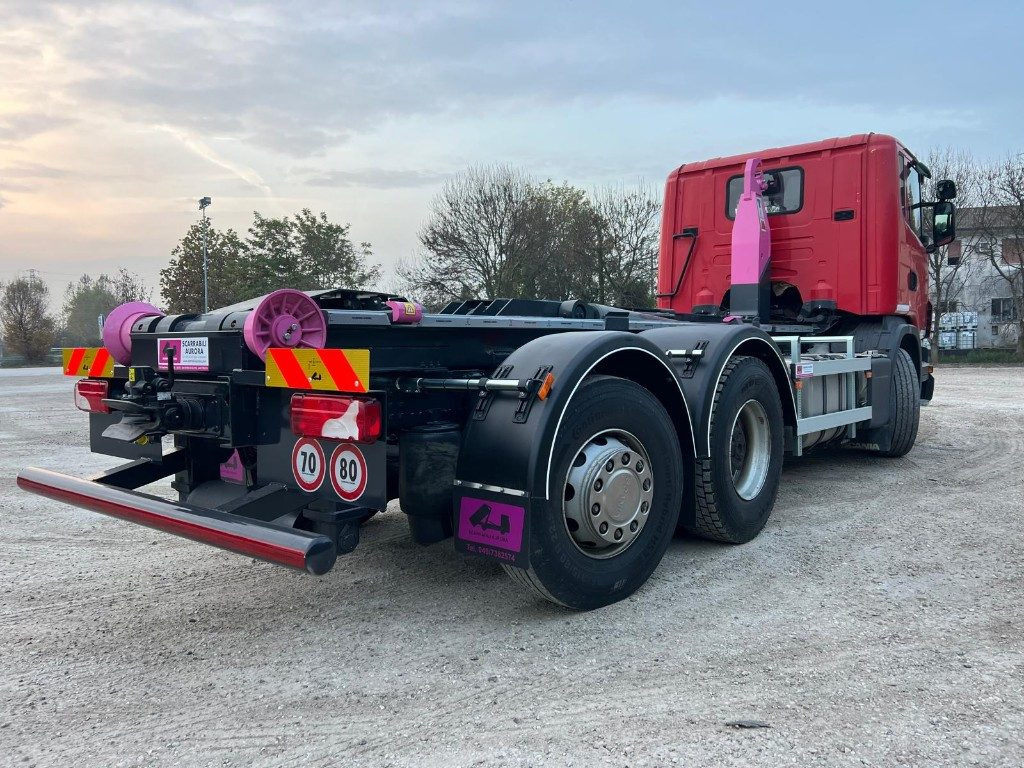 SCANIA G440 SCARRABILE NUOVO PNEUMATICO POSTERIORE - Koukkulava kuorma-auto: kuva SCANIA G440 SCARRABILE NUOVO PNEUMATICO POSTERIORE - Koukkulava kuorma-auto SCANIA G440 SCARRABILE NUOVO PNEUMATICO POSTERIORE - Koukkulava kuorma-auto: kuva SCANIA G440 SCARRABILE NUOVO PNEUMATICO POSTERIORE - Koukkulava kuorma-auto