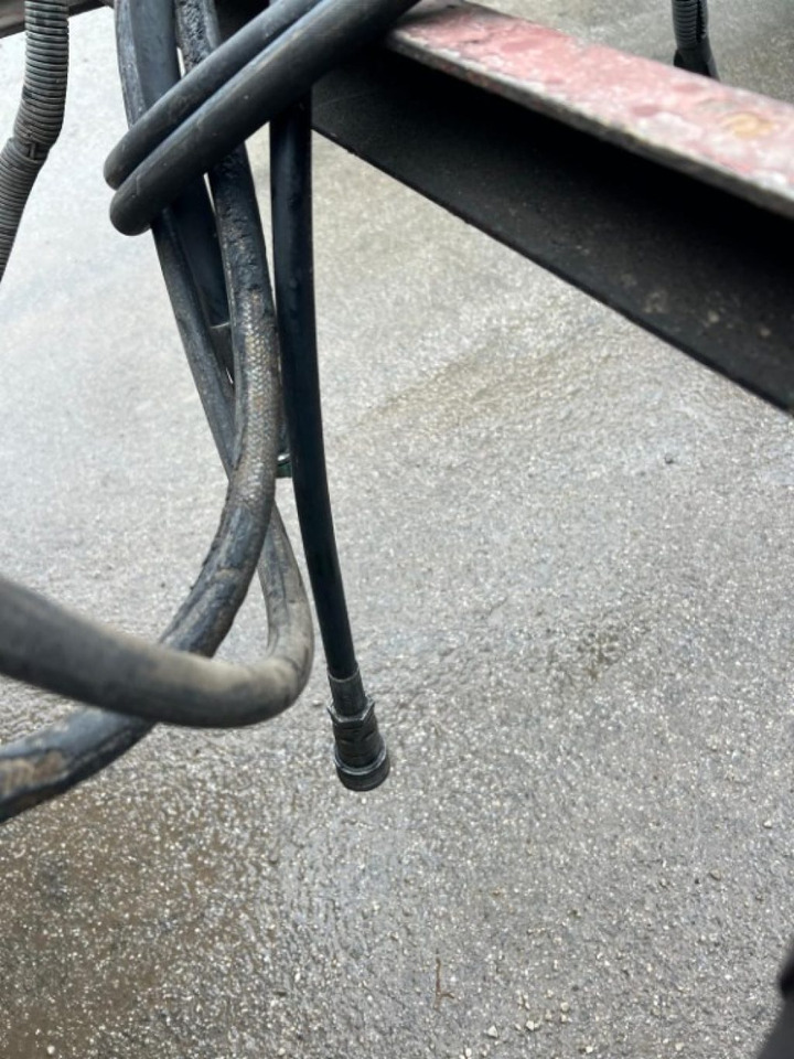 VIBERTI RIMORCHIO VIBERTI SCARRABILE PNEUMATICO - Vaihtolavaperävaunu/ Nostovarsi vaihtolavaperävaunu: kuva VIBERTI RIMORCHIO VIBERTI SCARRABILE PNEUMATICO - Vaihtolavaperävaunu/ Nostovarsi vaihtolavaperävaunu VIBERTI RIMORCHIO VIBERTI SCARRABILE PNEUMATICO - Vaihtolavaperävaunu/ Nostovarsi vaihtolavaperävaunu: kuva VIBERTI RIMORCHIO VIBERTI SCARRABILE PNEUMATICO - Vaihtolavaperävaunu/ Nostovarsi vaihtolavaperävaunu