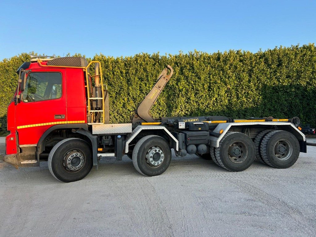 VOLVO FMX460 SCARRABILE 8X4 - Koukkulava kuorma-auto: kuva VOLVO FMX460 SCARRABILE 8X4 - Koukkulava kuorma-auto VOLVO FMX460 SCARRABILE 8X4 - Koukkulava kuorma-auto: kuva VOLVO FMX460 SCARRABILE 8X4 - Koukkulava kuorma-auto