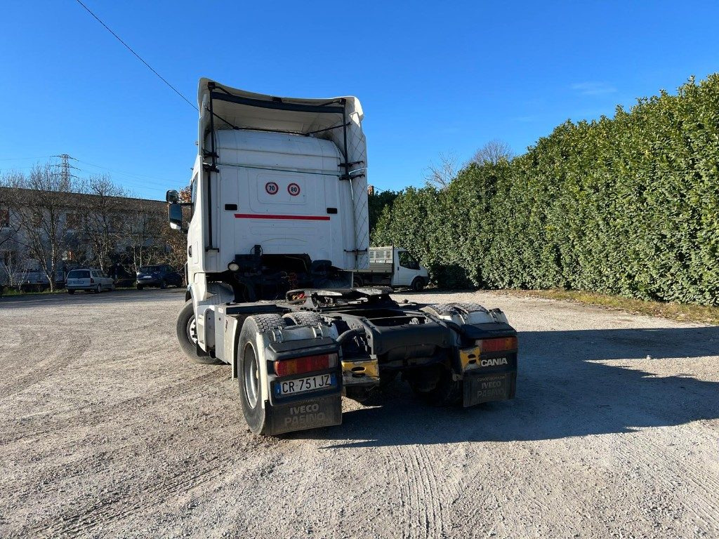 SCANIA R420 TRATTORE - Vetopöytäauto: kuva SCANIA R420 TRATTORE - Vetopöytäauto SCANIA R420 TRATTORE - Vetopöytäauto: kuva SCANIA R420 TRATTORE - Vetopöytäauto