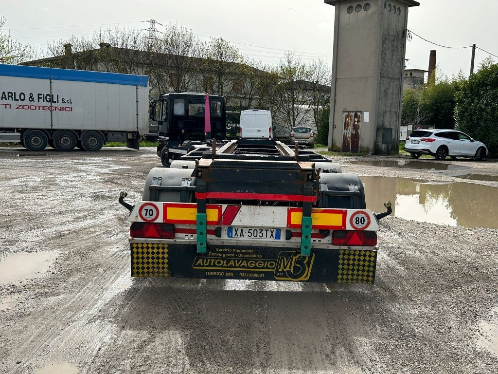 ZORZI RIMORCHIO ZORZI 26R070 SCARRABILE BALESTRATO - Vaihtolavaperävaunu/ Nostovarsi vaihtolavaperävaunu: kuva ZORZI RIMORCHIO ZORZI 26R070 SCARRABILE BALESTRATO - Vaihtolavaperävaunu/ Nostovarsi vaihtolavaperävaunu ZORZI RIMORCHIO ZORZI 26R070 SCARRABILE BALESTRATO - Vaihtolavaperävaunu/ Nostovarsi vaihtolavaperävaunu: kuva ZORZI RIMORCHIO ZORZI 26R070 SCARRABILE BALESTRATO - Vaihtolavaperävaunu/ Nostovarsi vaihtolavaperävaunu