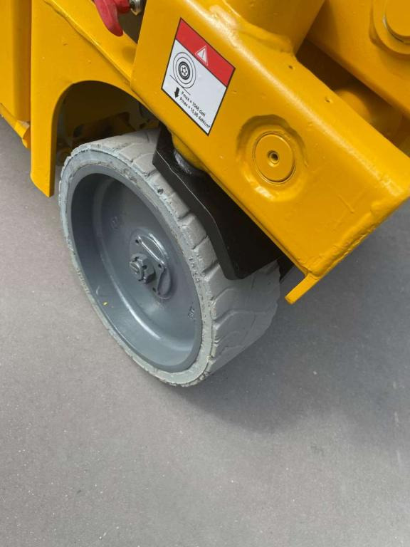 Saksilava Haulotte COMPACT 10N: kuva Saksilava Haulotte COMPACT 10N