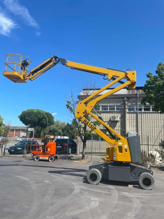 Haulotte HA15IP - Puomilava: kuva Haulotte HA15IP - Puomilava Haulotte HA15IP - Puomilava: kuva Haulotte HA15IP - Puomilava