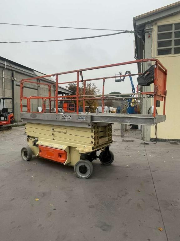 JLG 3246ES - Saksilava: kuva JLG 3246ES - Saksilava JLG 3246ES - Saksilava: kuva JLG 3246ES - Saksilava