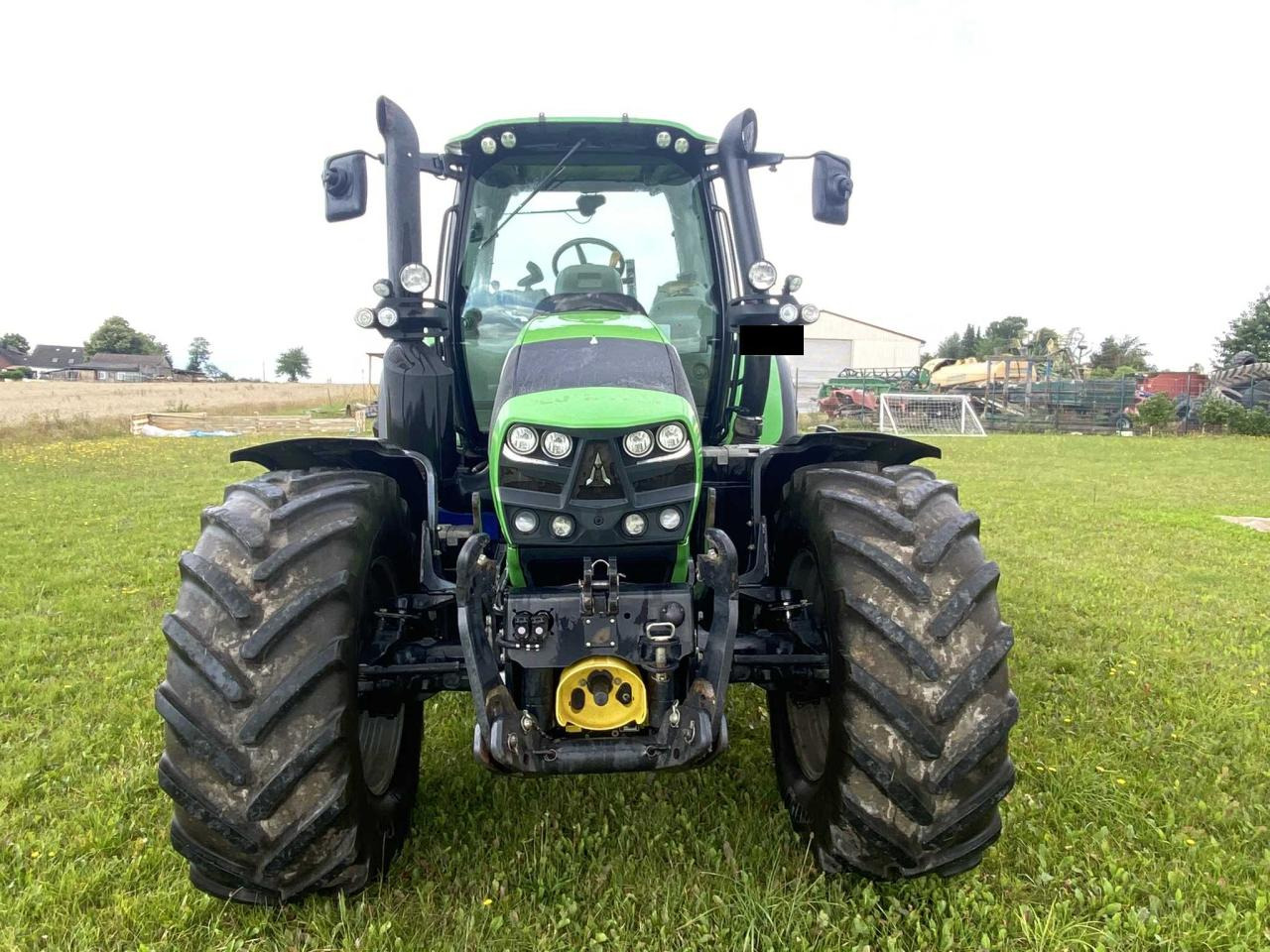 Deutz-Fahr 6190 Agrotron TTV - Traktori: kuva Deutz-Fahr 6190 Agrotron TTV - Traktori Deutz-Fahr 6190 Agrotron TTV - Traktori: kuva Deutz-Fahr 6190 Agrotron TTV - Traktori
