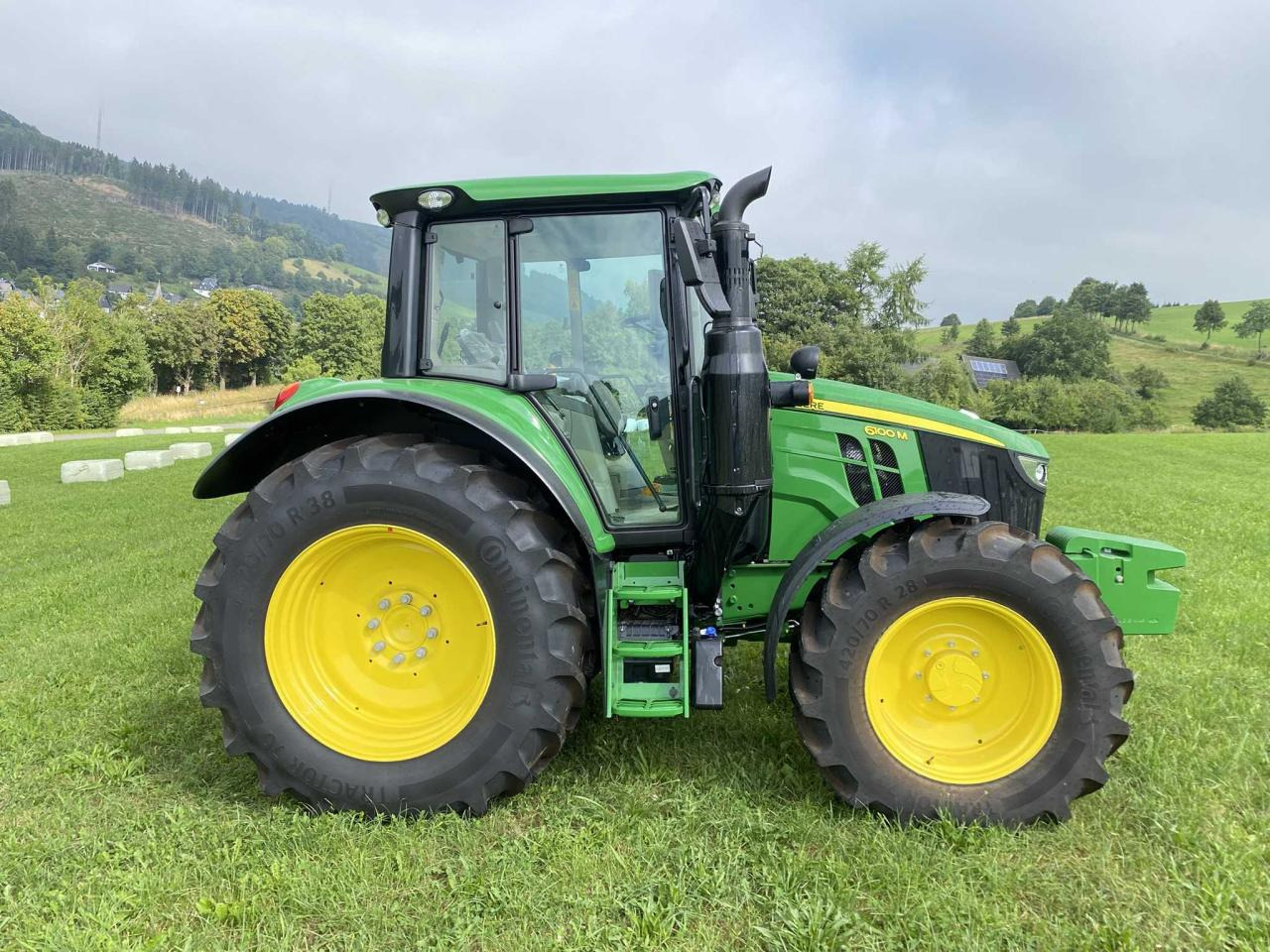 John Deere 6100 M AutoQuadEco - Traktori: kuva John Deere 6100 M AutoQuadEco - Traktori John Deere 6100 M AutoQuadEco - Traktori: kuva John Deere 6100 M AutoQuadEco - Traktori