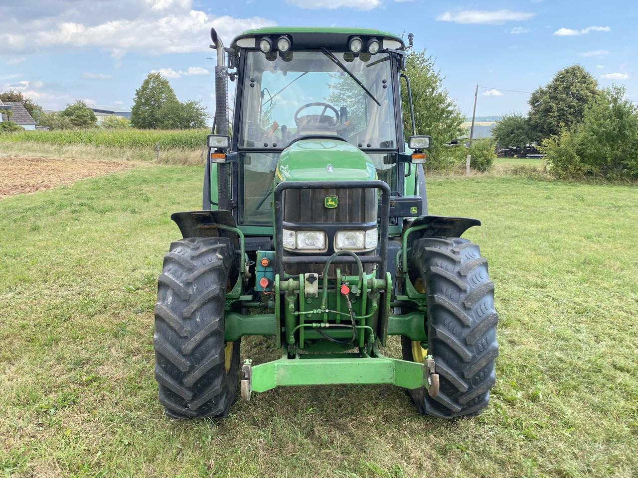 John Deere 6320 Premium - Traktori: kuva John Deere 6320 Premium - Traktori John Deere 6320 Premium - Traktori: kuva John Deere 6320 Premium - Traktori