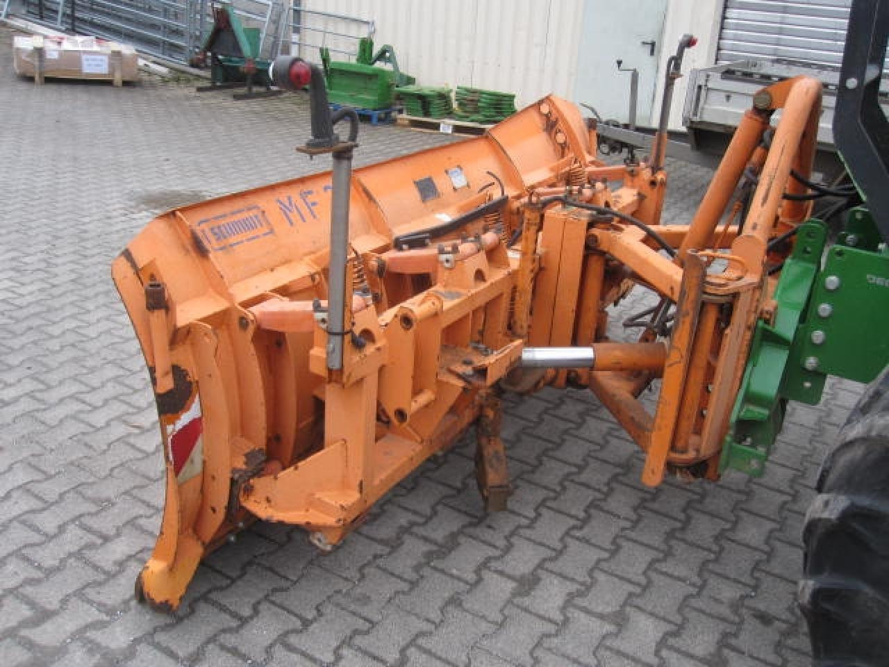 Schmidt MF 2.4 Schneepflug - Puskulevy: kuva Schmidt MF 2.4 Schneepflug - Puskulevy Schmidt MF 2.4 Schneepflug - Puskulevy: kuva Schmidt MF 2.4 Schneepflug - Puskulevy