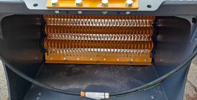 Vipermetal4-1500 - Lajittelukauha: kuva Vipermetal4-1500 - Lajittelukauha Vipermetal4-1500 - Lajittelukauha: kuva Vipermetal4-1500 - Lajittelukauha