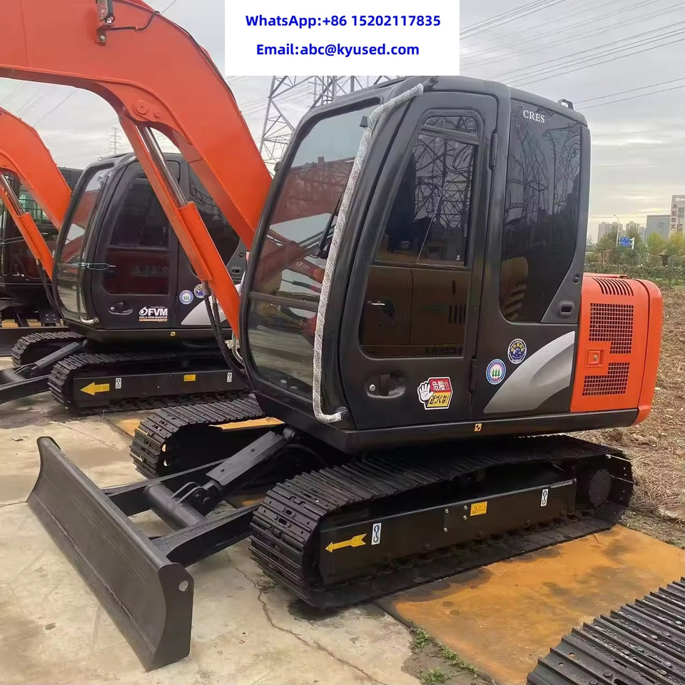 Kaivuri HITACHI ZX60: kuva Kaivuri HITACHI ZX60