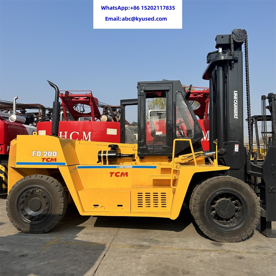 TCM FD200 20T 15T 16T - Dieseltrukki: kuva TCM FD200 20T 15T 16T - Dieseltrukki TCM FD200 20T 15T 16T - Dieseltrukki: kuva TCM FD200 20T 15T 16T - Dieseltrukki