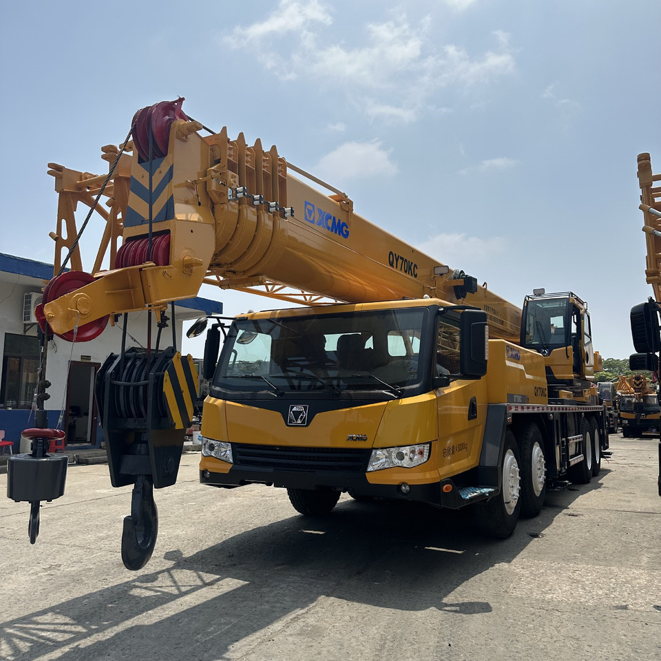 XCMG 70 ton QY70KC XCT75 QY75K QY70KS truck crane - Ajoneuvonosturi: kuva XCMG 70 ton QY70KC XCT75 QY75K QY70KS truck crane - Ajoneuvonosturi XCMG 70 ton QY70KC XCT75 QY75K QY70KS truck crane - Ajoneuvonosturi: kuva XCMG 70 ton QY70KC XCT75 QY75K QY70KS truck crane - Ajoneuvonosturi