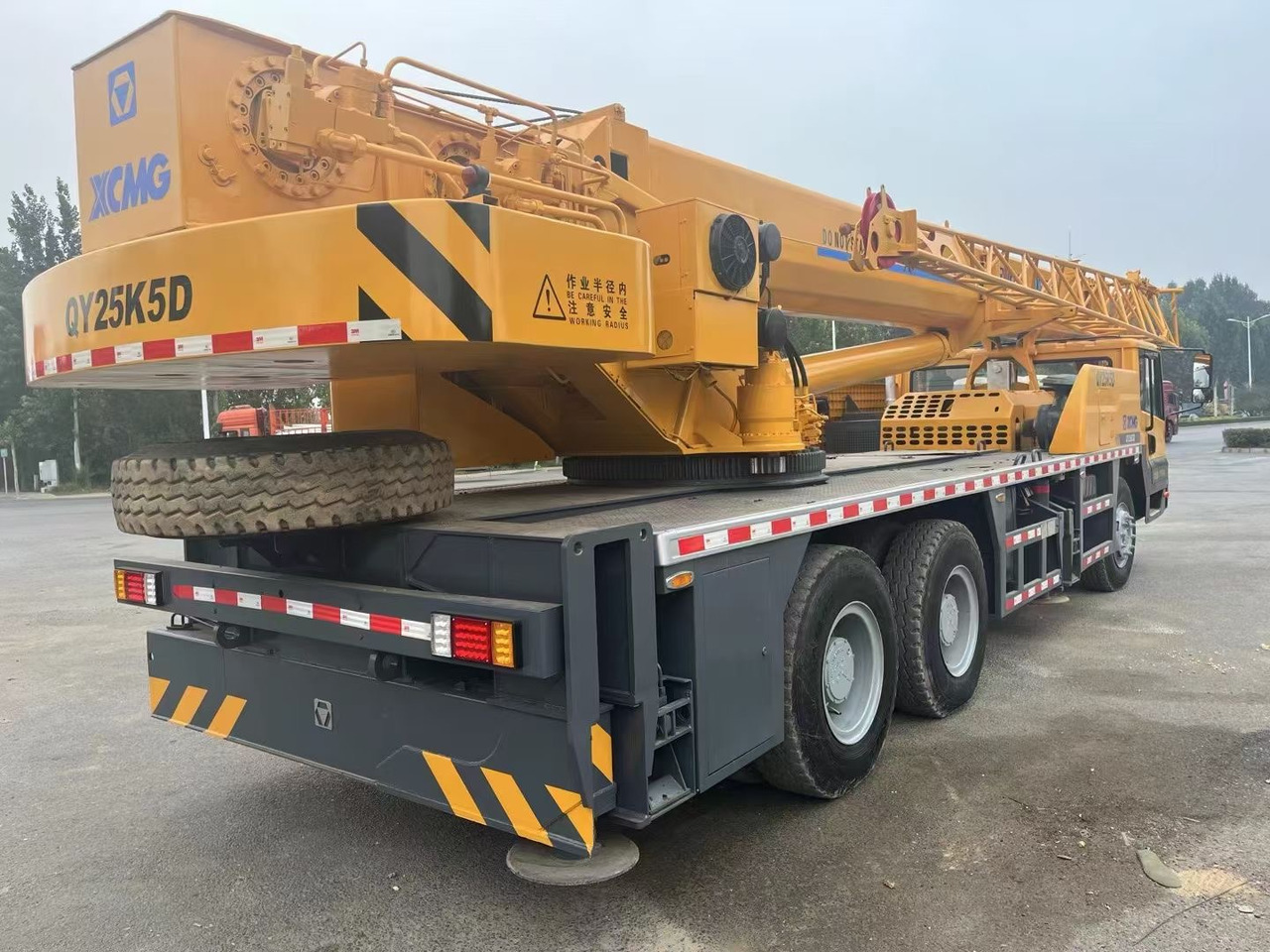 XCMG QY25K5D QY25K5C QY25K5-1 25 TON TRUCK CRANE - Ajoneuvonosturi: kuva XCMG QY25K5D QY25K5C QY25K5-1 25 TON TRUCK CRANE - Ajoneuvonosturi XCMG QY25K5D QY25K5C QY25K5-1 25 TON TRUCK CRANE - Ajoneuvonosturi: kuva XCMG QY25K5D QY25K5C QY25K5-1 25 TON TRUCK CRANE - Ajoneuvonosturi