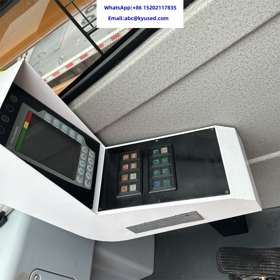 Ajoneuvonosturi XCMG QY50KC QY55KC QY70KC QY25K5C QY35K5C 25TON 35T 50T 70TON 80TON 100T: kuva Ajoneuvonosturi XCMG QY50KC QY55KC QY70KC QY25K5C QY35K5C 25TON 35T 50T 70TON 80TON 100T