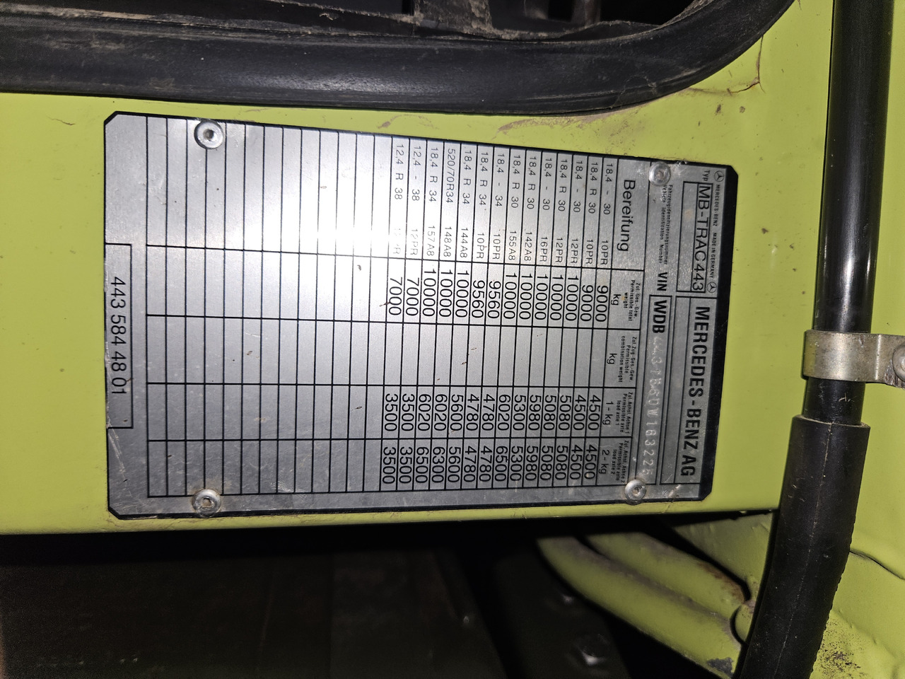 MERCEDES-BENZ MB-TRAC 1600 - Traktori: kuva MERCEDES-BENZ MB-TRAC 1600 - Traktori MERCEDES-BENZ MB-TRAC 1600 - Traktori: kuva MERCEDES-BENZ MB-TRAC 1600 - Traktori