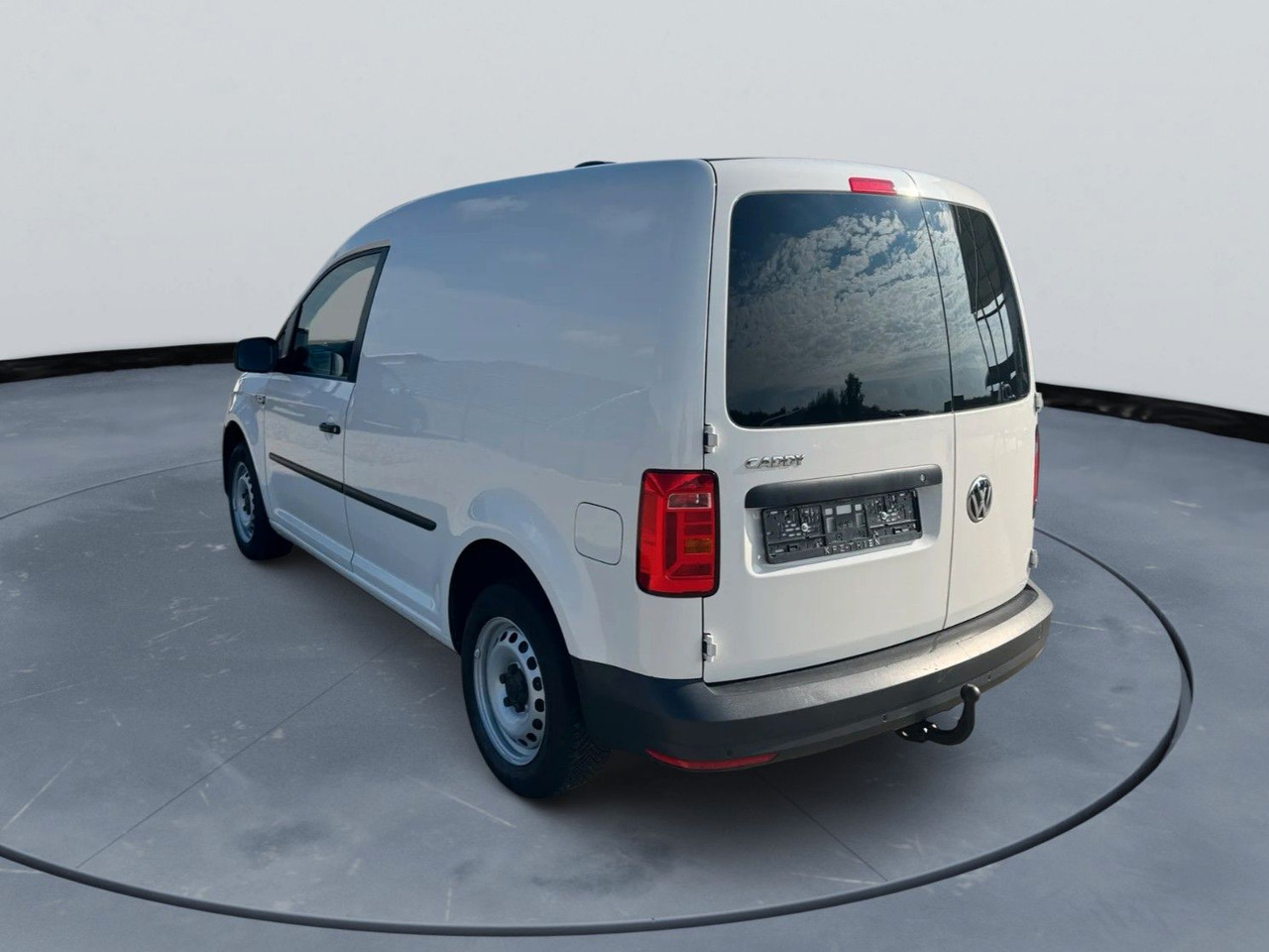 Volkswagen Caddy Kasten | Klima, AHK, Leiterklap, Durchlade - Pikkubussi: kuva Volkswagen Caddy Kasten | Klima, AHK, Leiterklap, Durchlade - Pikkubussi Volkswagen Caddy Kasten | Klima, AHK, Leiterklap, Durchlade - Pikkubussi: kuva Volkswagen Caddy Kasten | Klima, AHK, Leiterklap, Durchlade - Pikkubussi