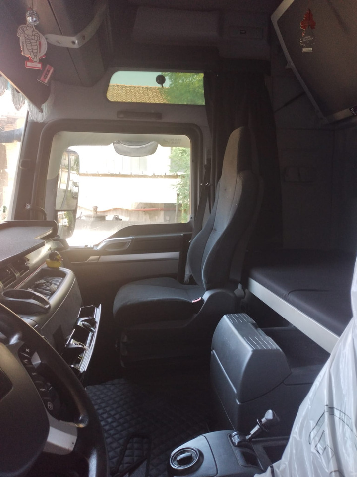 Leasing MAN TGX 18.440 MAN TGX 18.440: kuva Leasing MAN TGX 18.440 MAN TGX 18.440