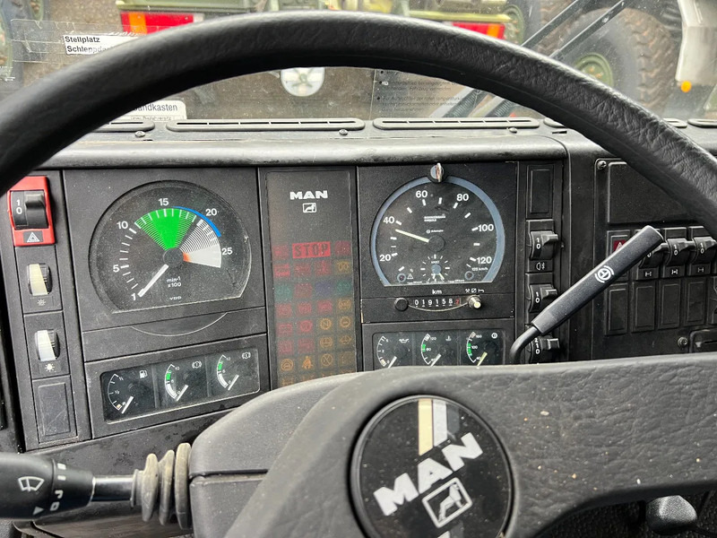 MAN KAT 25.422DFAEG 6X6 CABIN CHASSIS - TWIST LOCKS SYSTEM - Kuorma-auto: kuva MAN KAT 25.422DFAEG 6X6 CABIN CHASSIS - TWIST LOCKS SYSTEM - Kuorma-auto MAN KAT 25.422DFAEG 6X6 CABIN CHASSIS - TWIST LOCKS SYSTEM - Kuorma-auto: kuva MAN KAT 25.422DFAEG 6X6 CABIN CHASSIS - TWIST LOCKS SYSTEM - Kuorma-auto