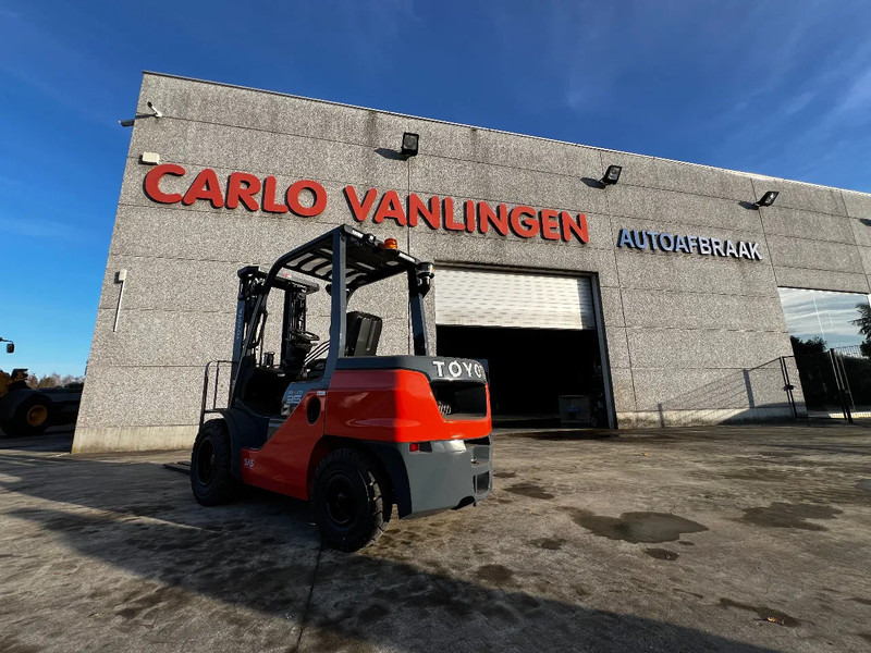 Toyota 52-8FDJF35 TONERO 35 (NEW) (5x in Stock) - Dieseltrukki: kuva Toyota 52-8FDJF35 TONERO 35 (NEW) (5x in Stock) - Dieseltrukki Toyota 52-8FDJF35 TONERO 35 (NEW) (5x in Stock) - Dieseltrukki: kuva Toyota 52-8FDJF35 TONERO 35 (NEW) (5x in Stock) - Dieseltrukki