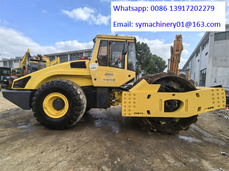 Bomag BW226DH-4 - Tiivistyskone: kuva Bomag BW226DH-4 - Tiivistyskone Bomag BW226DH-4 - Tiivistyskone: kuva Bomag BW226DH-4 - Tiivistyskone