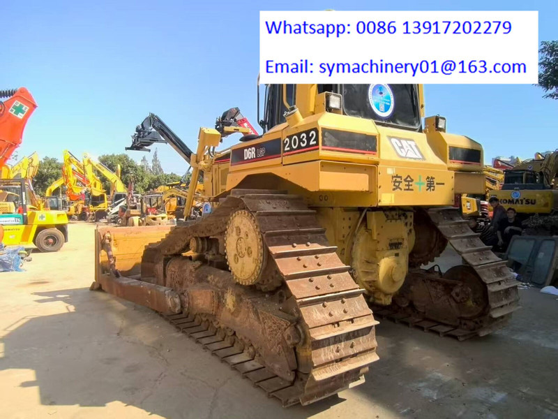 Caterpillar D6R - Puskutraktori: kuva Caterpillar D6R - Puskutraktori Caterpillar D6R - Puskutraktori: kuva Caterpillar D6R - Puskutraktori
