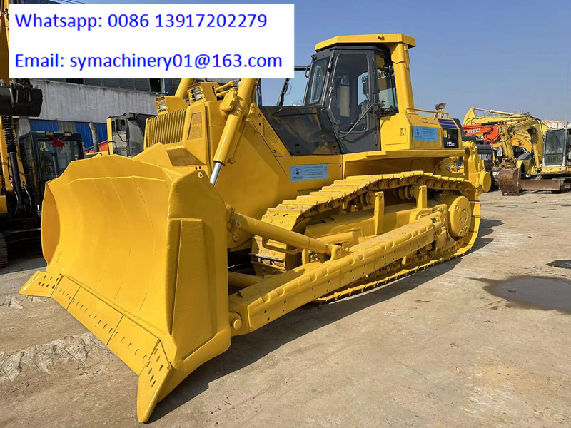 Komatsu D155A-5 - Puskutraktori: kuva Komatsu D155A-5 - Puskutraktori Komatsu D155A-5 - Puskutraktori: kuva Komatsu D155A-5 - Puskutraktori