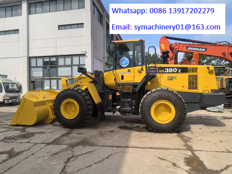 Komatsu WA380-6 - Pyöräkuormaaja: kuva Komatsu WA380-6 - Pyöräkuormaaja Komatsu WA380-6 - Pyöräkuormaaja: kuva Komatsu WA380-6 - Pyöräkuormaaja