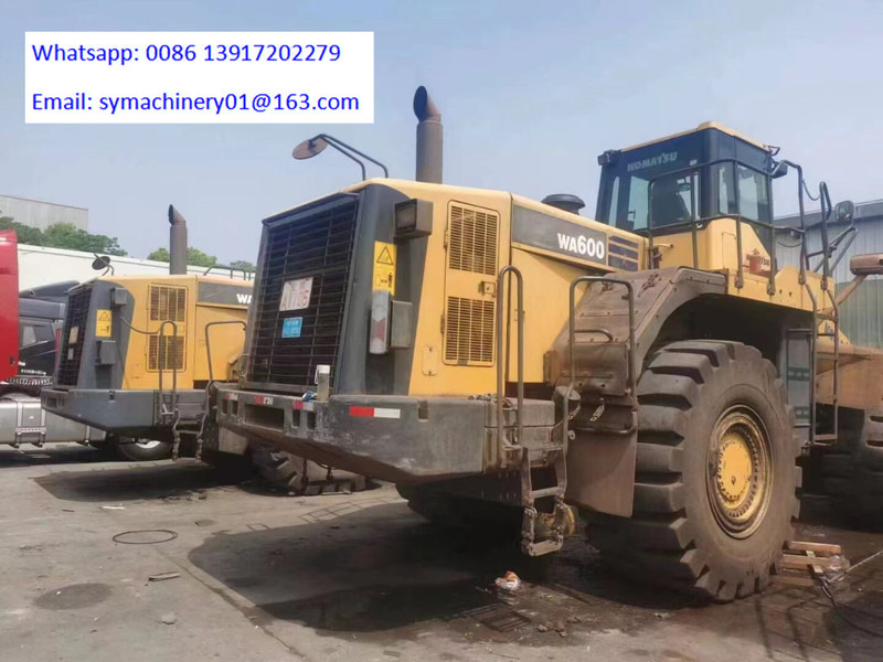 Komatsu WA600-6 - Pyöräkuormaaja: kuva Komatsu WA600-6 - Pyöräkuormaaja Komatsu WA600-6 - Pyöräkuormaaja: kuva Komatsu WA600-6 - Pyöräkuormaaja