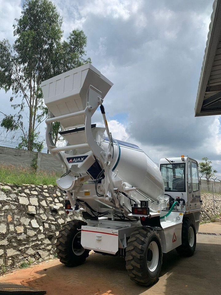 New AJAX ARGO 4000 concrete mixer truck - Betoniauto: kuva New AJAX ARGO 4000 concrete mixer truck - Betoniauto New AJAX ARGO 4000 concrete mixer truck - Betoniauto: kuva New AJAX ARGO 4000 concrete mixer truck - Betoniauto