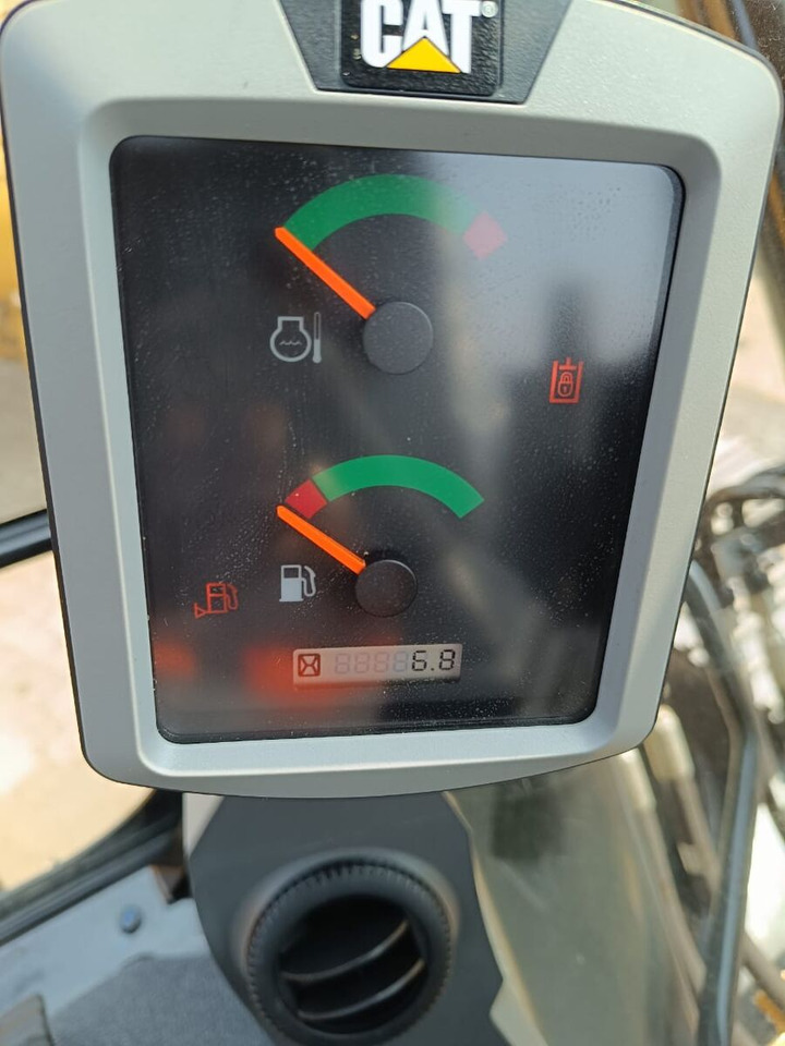 New Caterpillar 320D3GC tracked excavator - Telakaivukone: kuva New Caterpillar 320D3GC tracked excavator - Telakaivukone New Caterpillar 320D3GC tracked excavator - Telakaivukone: kuva New Caterpillar 320D3GC tracked excavator - Telakaivukone