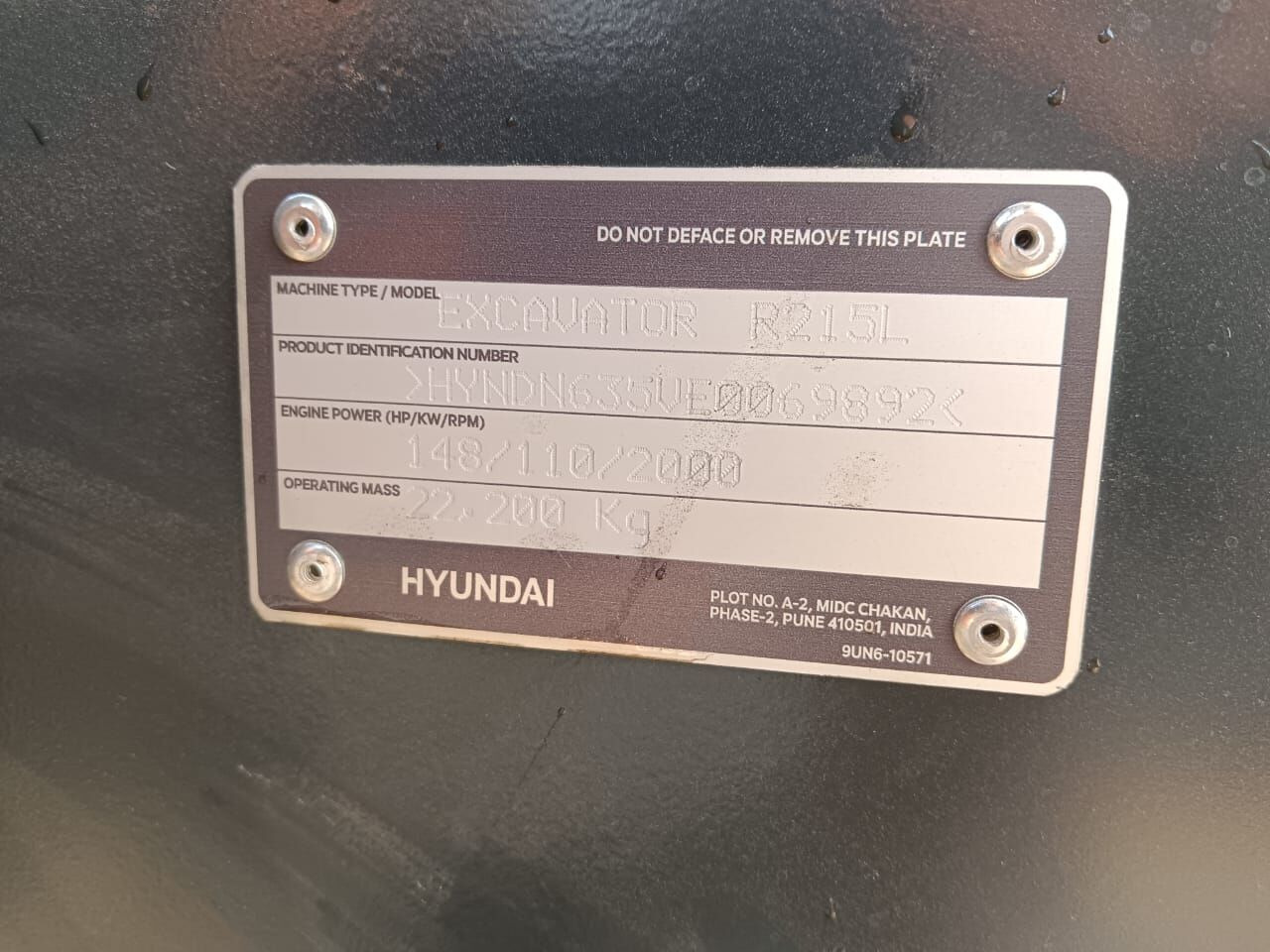 New Hyundai R215L tracked excavator - Telakaivukone: kuva New Hyundai R215L tracked excavator - Telakaivukone New Hyundai R215L tracked excavator - Telakaivukone: kuva New Hyundai R215L tracked excavator - Telakaivukone